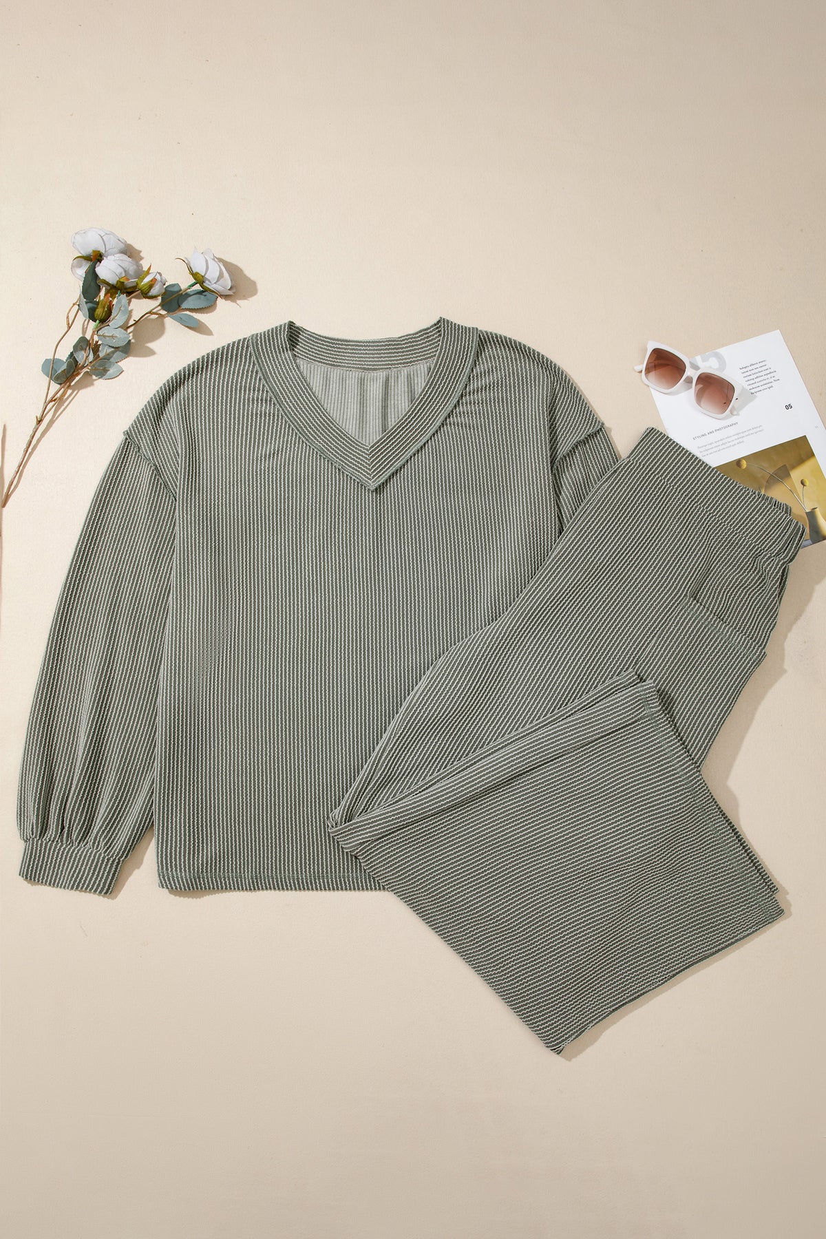 Four Leaf Clover Ribbed V-Neck Pullover & Pant Set Plus Size