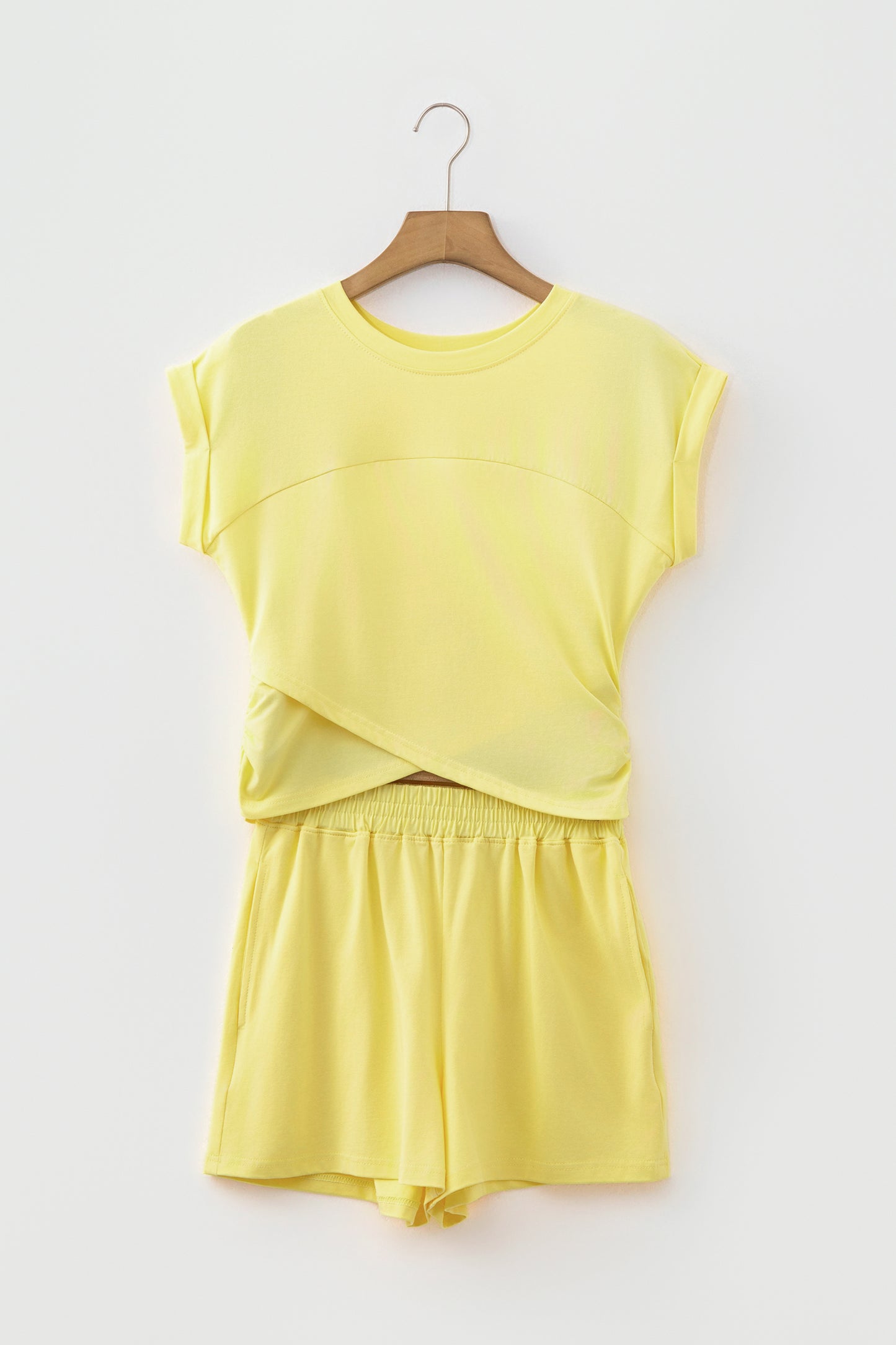 Solid Short Sleeve Crop Top & Elastic Waist Pocket Shorts Set