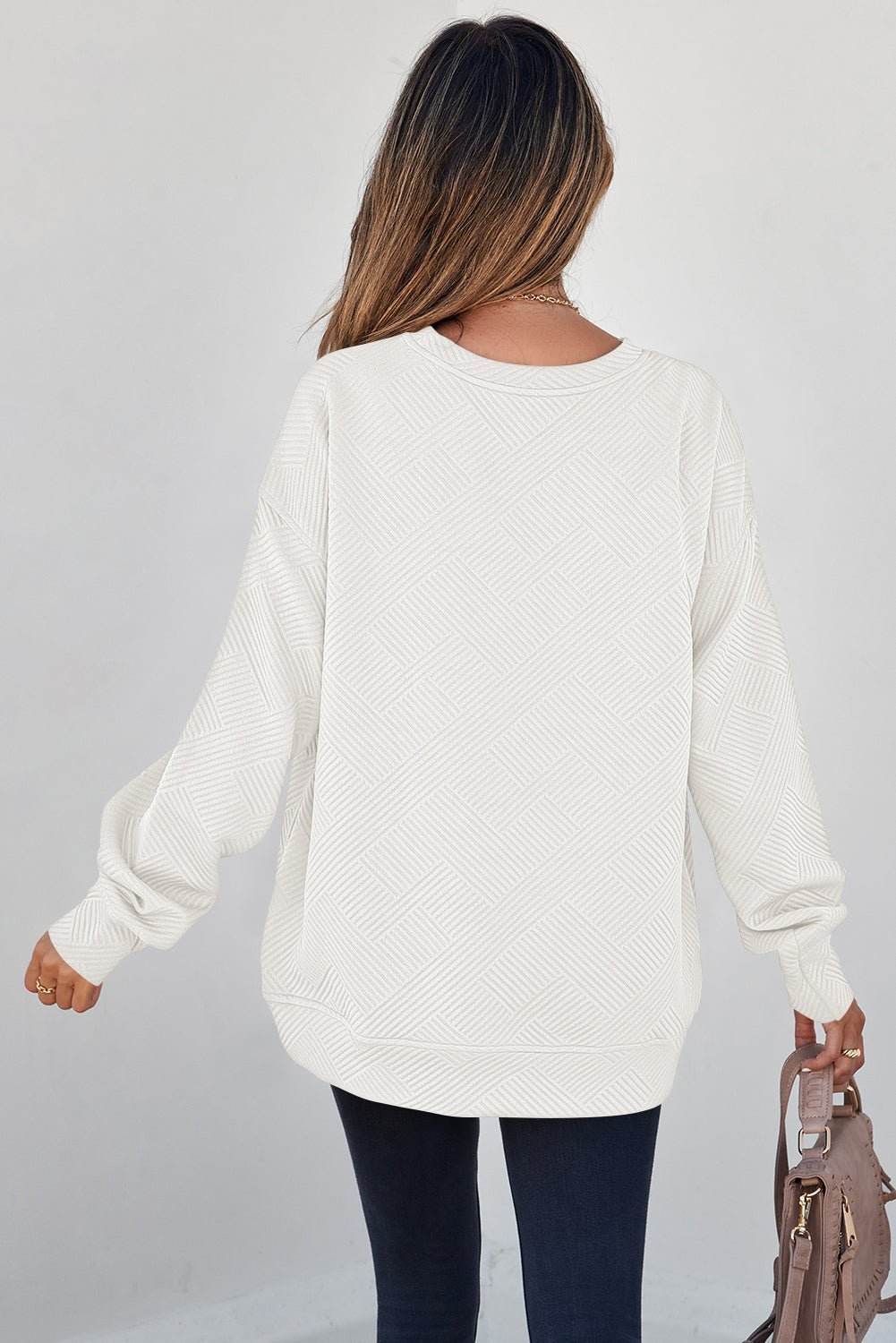 Textured Drop Shoulder Pullover Sweatshirt — Black & White
