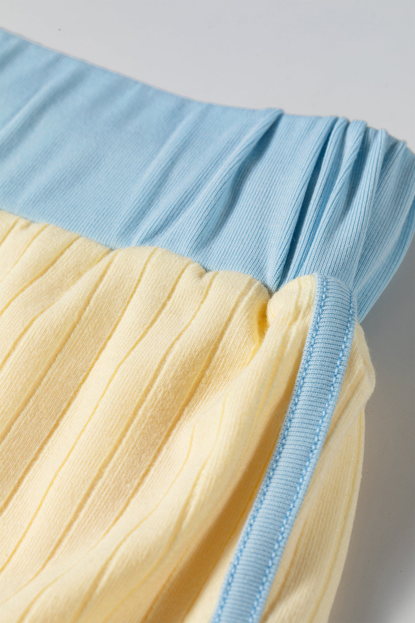 Ribbed Knit Color Block Trim Tee & Drawstring Skirt Set