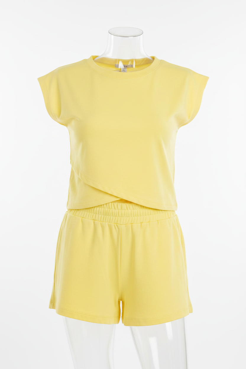Solid Short Sleeve Crop Top & Elastic Waist Pocket Shorts Set