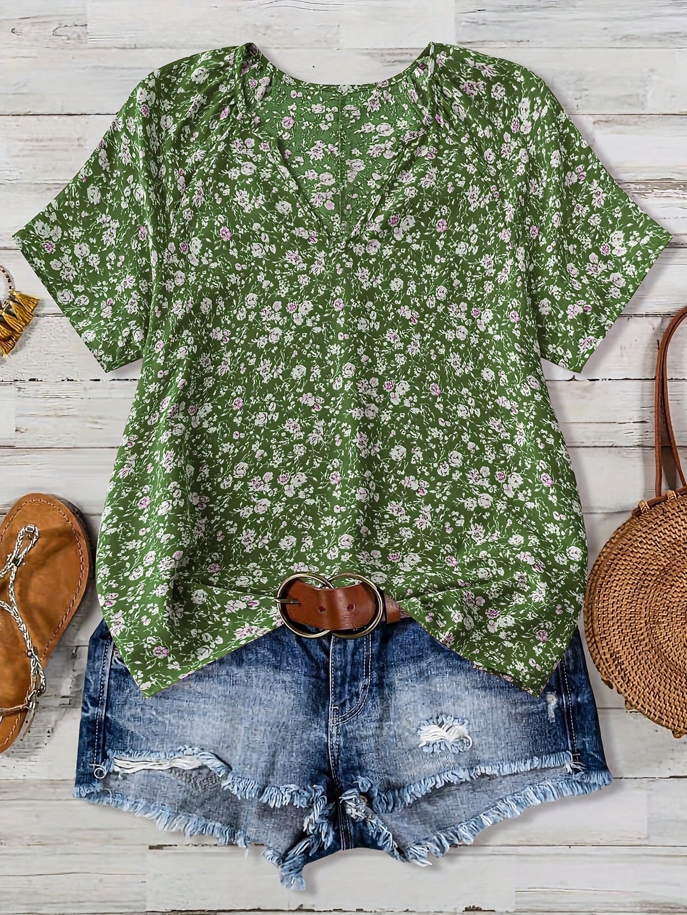 Women's V-Neck Floral Short-Sleeve Top