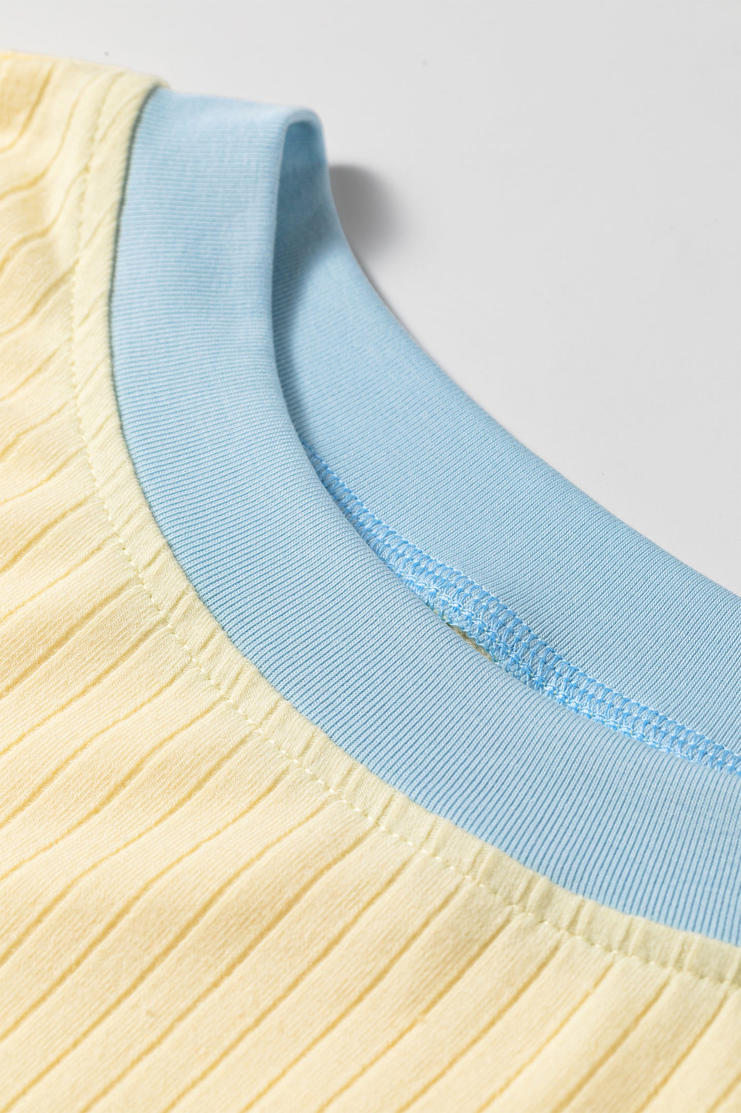 Ribbed Knit Color Block Trim Tee & Drawstring Skirt Set